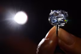 Tận mục 2 viên kim cương đắt giá nhất thế giới