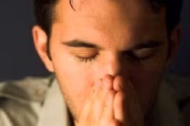 Âm mưu thâm độc của cô vợ xinh lăng nhăng