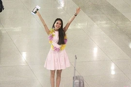 Những hành động nhỏ của Phạm Hương khiến fan yêu quý