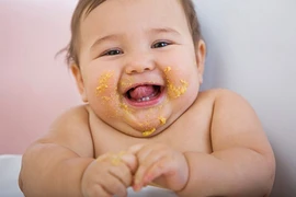 Nuôi con thành sumo: Hàng trăm bệnh ''đón lõng'' 