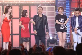 Chương trình giải trí sẵn sàng gây sốc, bất chấp "gạch đá"