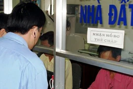 Làm sổ đỏ tại TP HCM phải "lót tay" gần 14,5 triệu?