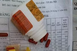 “Vạch trần” chiêu bán thuốc tăng cân trôi nổi tại chợ thuốc Hapulico