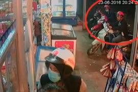 Trộm cắp xe máy "tưng bừng", công an xã nói...không biết