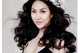 Phi Thanh Vân 3 ngày đau đớn trên giường sau nâng ngực