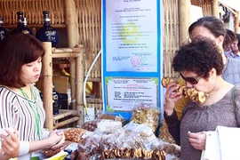 Mê mẩn đặc sản vùng miền nổi tiếng quy tụ chốn thành đô