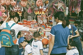 Chùm ảnh: Những khoảnh khắc Hà Nội đẹp bình dị ngày thu