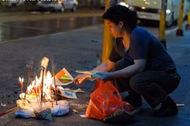 “Ngó” phong tục báo hiếu cha mẹ mùa Vu Lan ở các quốc gia 