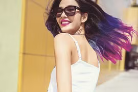 Người mẫu Hoàng Thùy lột xác từ tuổi thơ khốc liệt