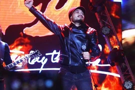 Đêm nhạc 100 ngày Trần Lập cháy vé chỉ sau 1 tiếng