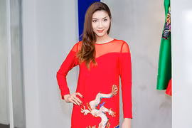 Siêu mẫu Ngọc Quyên về nước ra mắt phim “Mẹ chồng”