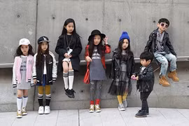 Những nhóc tỳ rất sành điệu ở Seoul Fashion Week 2017