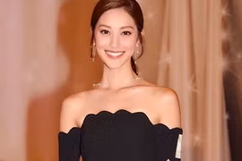 Hoa hậu Hong Kong chen lấn, đòi lên máy bay trước là ai?