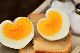 8 thực phẩm bạn không nên hâm nóng bằng lò vi sóng