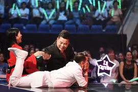 Chiêu trò của giám khảo: Nên chăng vừa đủ thì vui? 