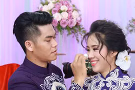 Lê Phương hạnh phúc rơi nước mắt trong lễ cưới lần 2