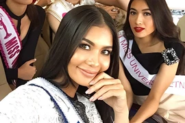 Đọ sắc Lệ Hằng và người đẹp cùng phòng tại Miss Universe