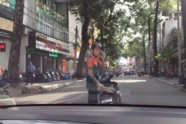 Nghi dàn cảnh chặn ôtô ở Sài Gòn để trộm, cướp