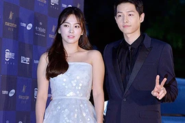 Song Hye Kyo nói gì về tin đồn qua đêm với Song Joong Ki?