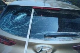 Đắk Lắk: Khởi tố đối tượng ném đá, đập bể kính ô tô 