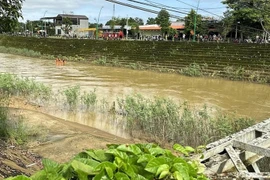 Lâm Đồng: Tìm thấy thi thể nam thanh niên rơi xuống sông Đạ Tẻh mất tích