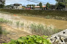 Lâm Đồng: Tìm thấy thi thể nam thanh niên rơi xuống sông Đạ Tẻh mất tích