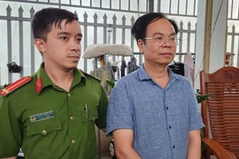 Lâm Đồng: Bắt Giám đốc chi nhánh văn phòng Đăng ký đất đai huyện Đạ Huoai