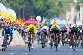 Hồ Xuân Hương náo nhiệt với cuộc đua xe đạp tranh Cúp truyền hình TP HCM