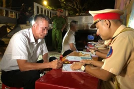 Đắk Lắk: Phạt 80 triệu đồng với tài xế “thông chốt” CSGT