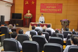 ​Đột phá Lào Cai: Tổ chức cấp thông tin cho báo chí hàng tuần