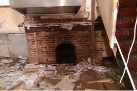 Dọn dẹp quán rượu, tình cờ đụng trúng “kho báu” quý hiếm