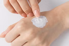 Thu hồi lô kem Vaseline Vitamin E – Lọ 50g kém chất lượng