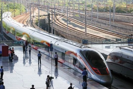 Từ thảm họa đường sắt tại Ấn Độ: Công nghệ tàu hỏa thay đổi ra sao?