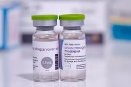 Lý do thuốc điều trị teo cơ tủy giá 50 tỷ/ liều đắt nhất thế giới?