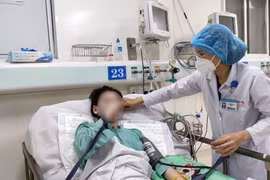 Sau bữa nhậu rượu, một người tử vong, 3 người phải lọc máu