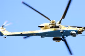 Nga chơi sang biên chế cùng một lúc hẳn 8 chiếc Mi-28UB