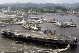 Nhìn lại lịch sử gần 100 năm tàu sân bay Mỹ (2)