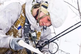 Ngắm trai tài, gái sắc Quân đội Na Uy khoe tài thao lược