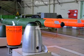 Đột nhập nhà máy sản xuất ngư lôi cho tàu ngầm Kilo