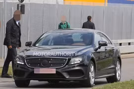 Mercedes-Benz CLS-Class 2015 bất ngờ lộ ảnh nóng