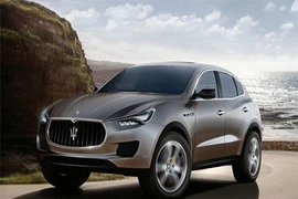 Đọ chất chơi của siêu sao bóng đá qua xế