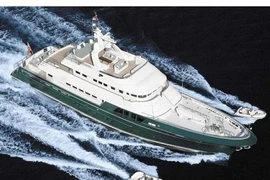 Khám phá du thuyền khủng vừa ghé Đà Nẵng 