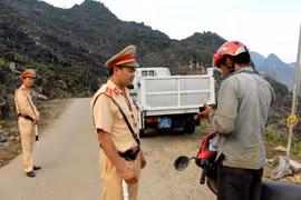 Xác minh việc CSGT ở Sơn La đẩy ngã người vi phạm