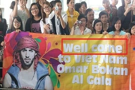 Giới trẻ Việt dễ "tự sướng"... đáng xấu hổ