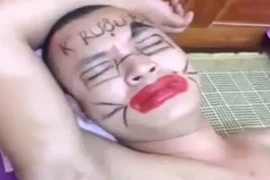 Màn trả thù “bá đạo” của những bà vợ có chồng say xỉn