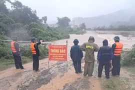 Quảng Trị: Sơ tán 84 hộ dân ở huyện Hướng Hóa đến nơi an toàn