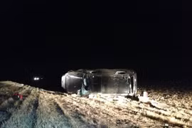 Ca sĩ Quang Lê, Lam Anh bị tai nạn ôtô