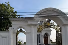 Yêu cầu tháo dỡ 'biệt phủ' của đại gia khoáng sản ở Bình Thuận