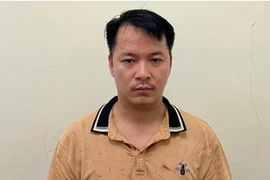 Đâm liên tiếp vợ cũ vì không cho vay tiền chữa bệnh cho cha