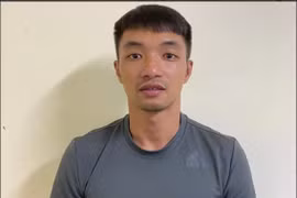 Thanh niên xăm trỗ hành hung xe ôm, đâm chém 6 người ở bến xe Giáp Bát